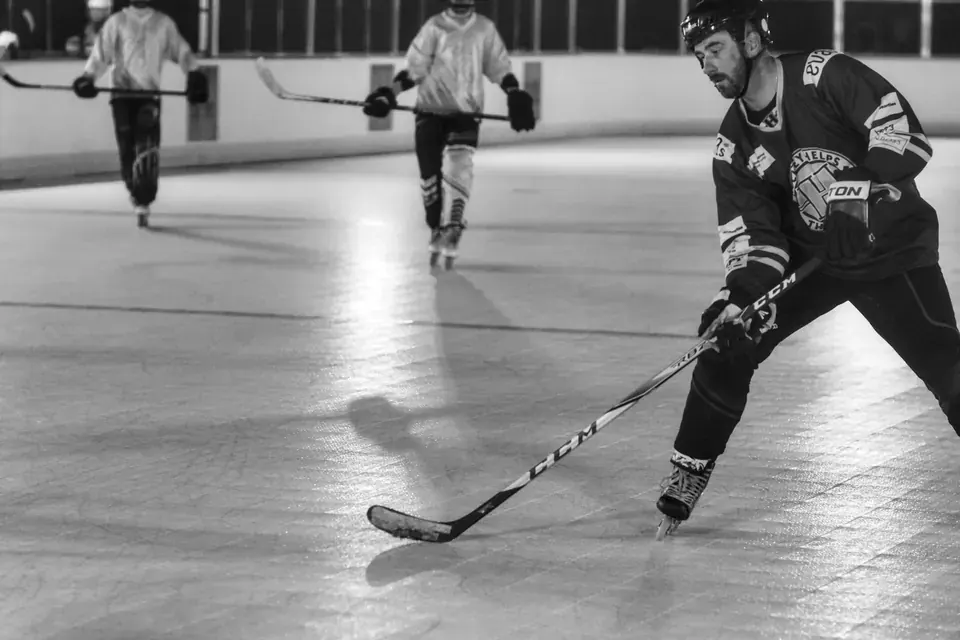 Yvan Cournoyer: 'The Roadrunner' and His Breakaway Speed